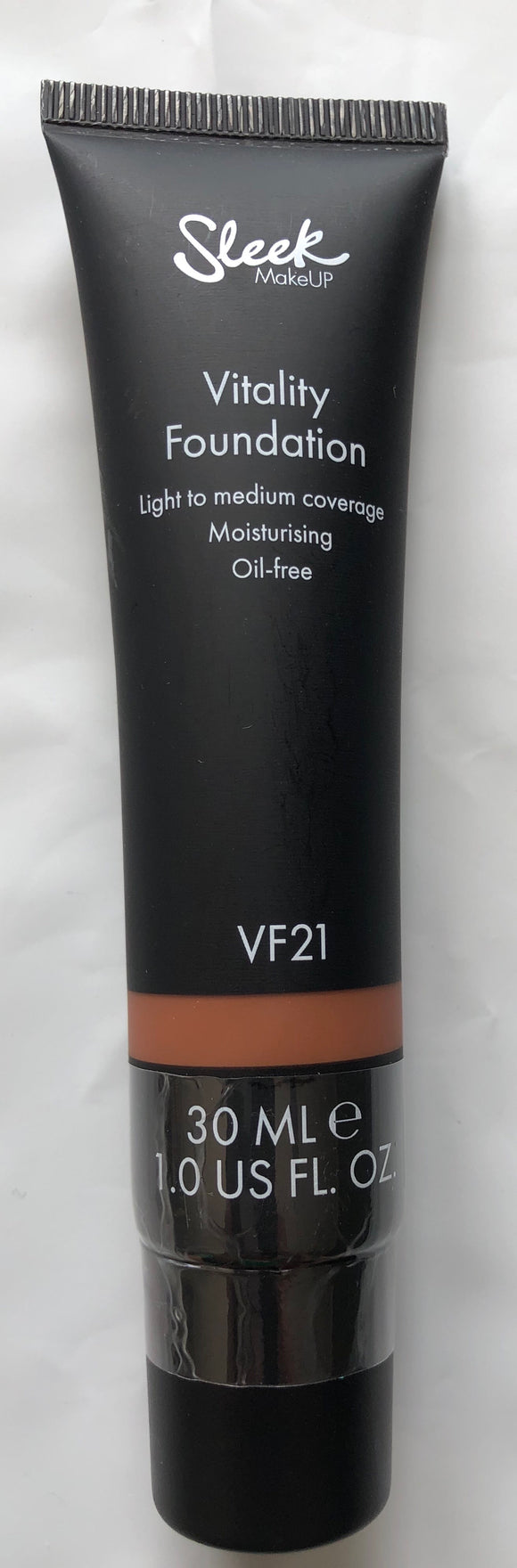 Sleek Makeup VF21 Vitality Foundation Light To Medium Coverage Moisturising Oil Free - 1Solardeals